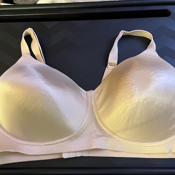 Catherine’s back smoother lightly lined bra - Picture 1 of 3